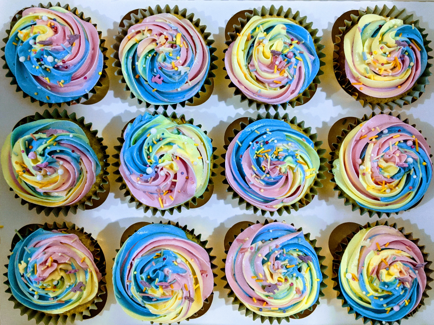 12 Cupcakes Colors